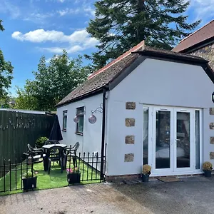  Holiday home Ty Mynydd